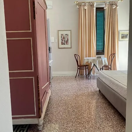 Casamia Casa de hóspedes 3*